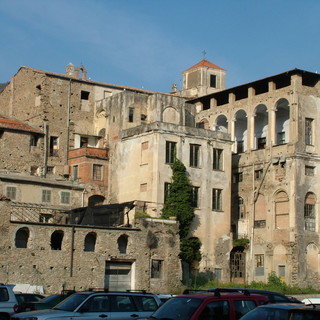 Taggia, il 13 marzo andrà all’asta lo storico Palazzo Curlo-Spinola: base d’offerta 981.582 euro Taggia, il 13 marzo andrà all’asta lo storico Palazzo Curlo-Spinola: base d’offerta 981.582 euro