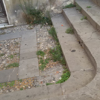 Sanremo: situazione di degrado nel centro cittadino, la segnalazione con foto di una cittadina Sanremo: situazione di degrado nel centro cittadino, la segnalazione con foto di una cittadina