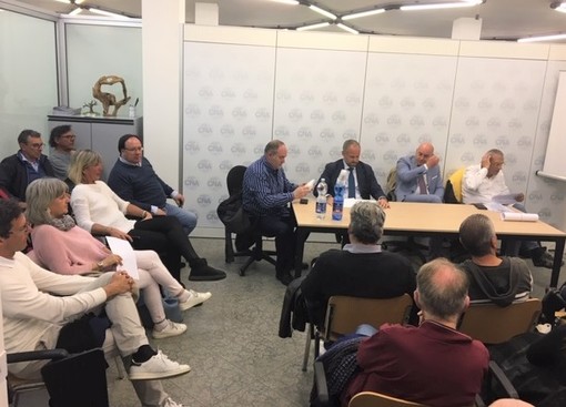 CNA Balneari e l’impegno per il turismo balneare a Sanremo: incontro con i candidati Sindaco CNA Balneari e l’impegno per il turismo balneare a Sanremo: incontro con i candidati Sindaco