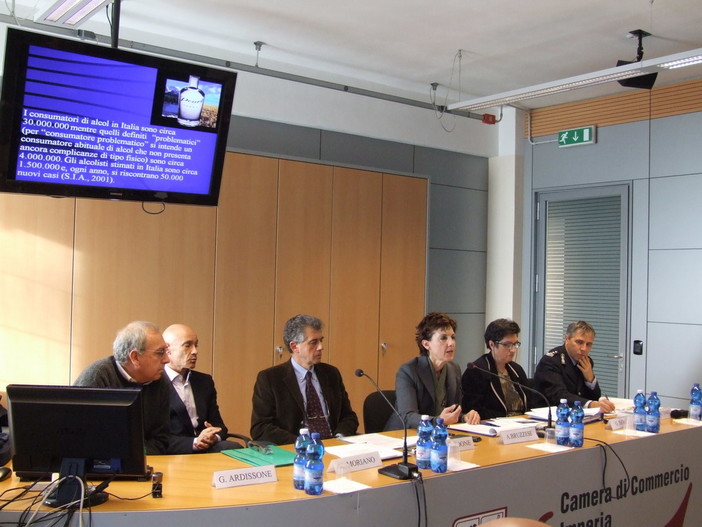 Imperia: prima giornata formativa per la prevenzione dell'abuso di alcool da parte dei giovani Imperia: prima giornata formativa per la prevenzione dell'abuso di alcool da parte dei giovani