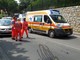 Bordighera: scooter tampona furgoncino sulla Romana, coppia di ventenni finisce all'Ospedale
