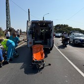 Ventimiglia, resta gravissimo il motociclista coinvolto nell'incidente sul cavalcavia di Nervia: è ricoverato in rianimazione al Santa Corona Ventimiglia, resta gravissimo il motociclista coinvolto nell'incidente sul cavalcavia di Nervia: è ricoverato in rianimazione al Santa Corona