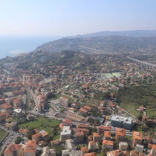 Imperia: variazione di bilancio da 138mila euro per migranti, la netta contrarietà di Giulio Filieri (Lega Nord)