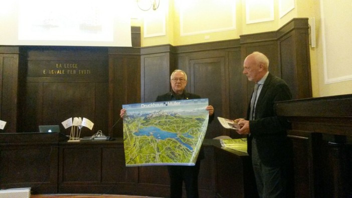 Imperia: scambio culturale italo-tedesco, oggi in biblioteca si è rinnovata la collaborazione con Friederichshafen (foto) Imperia: scambio culturale italo-tedesco, oggi in biblioteca si è rinnovata la collaborazione con Friederichshafen (foto)