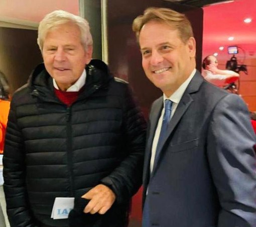 Il maestro Uto Ughi a Salone Orientamenti di Genova, Toti e Scajola: “È modello per i giovani” Il maestro Uto Ughi a Salone Orientamenti di Genova, Toti e Scajola: “È modello per i giovani”