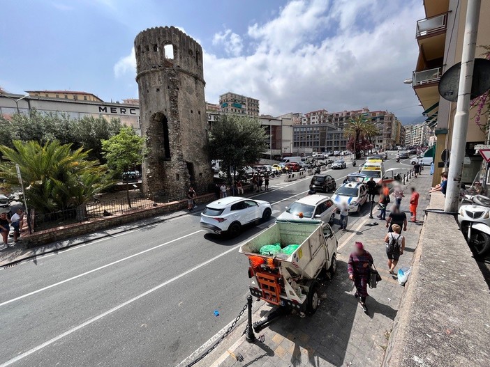 Sanremo: il cordoglio del PD per la morte di Antonio Gullo, netturbino vittima di un incidente sul lavoro Sanremo: il cordoglio del PD per la morte di Antonio Gullo, netturbino vittima di un incidente sul lavoro