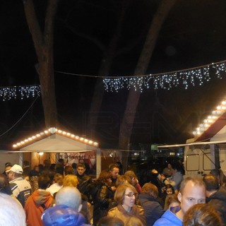 Ventimiglia: festività natalizie, i negozianti ci dicono cosa manca in città per migliorare la situazione economica