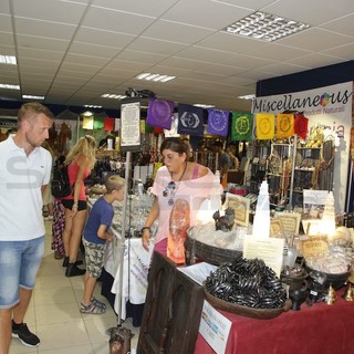 A Sanremo è tempo di MOAC: dal 16 al 25 agosto al Palafiori la 51ª edizione della mostra mercato dell'artigianato (Video) A Sanremo è tempo di MOAC: dal 16 al 25 agosto al Palafiori la 51ª edizione della mostra mercato dell'artigianato (Video)