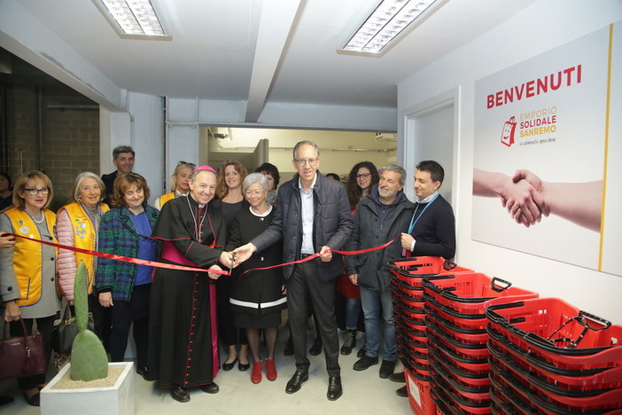 Sanremo: apre l'emporio solidale per aiutare le persone in difficoltà e combattere gli sprechi alimentari - Video Servizio