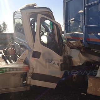 Tamponamento in autostrada tra Taggia e Sanremo: ferito autista 50enne