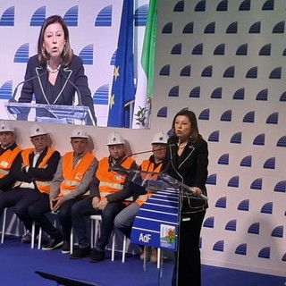 Concessioni autostradali: da Savona le garanzie del Ministro De Micheli "Non indietreggiamo, tempi necessari per fare le cose per bene" (Video)