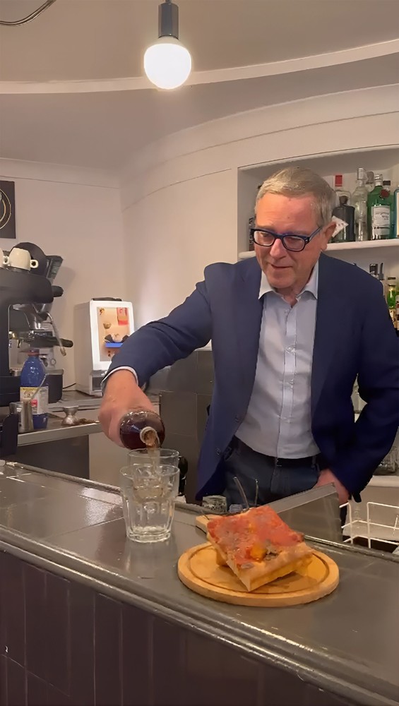 Elezioni Sanremo, con "Spuma e Sardenaira" partono gli incontri nei quartieri del candidato Rolando Elezioni Sanremo, con "Spuma e Sardenaira" partono gli incontri nei quartieri del candidato Rolando