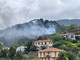 Bordighera, incendio nei pressi del casello autostradale: sul posto due squadre dei vigili del fuoco Bordighera, incendio nei pressi del casello autostradale: sul posto due squadre dei vigili del fuoco