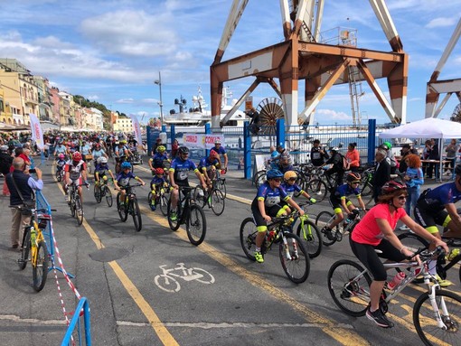 Imperia in bicicletta, l'edizione del Centenario "battezza" la Ciclabile Imperia in bicicletta, l'edizione del Centenario "battezza" la Ciclabile