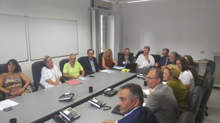 Imperia: incontro in Prefettura per la ricollocazione dei dipendenti dell'Isah, la soddisfazione della Cisl Fp Imperia: incontro in Prefettura per la ricollocazione dei dipendenti dell'Isah, la soddisfazione della Cisl Fp