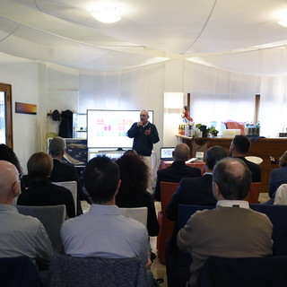 Sanremo: successo per l’incontro allo Yatch Club sul problema delle plastiche in mare (foto)