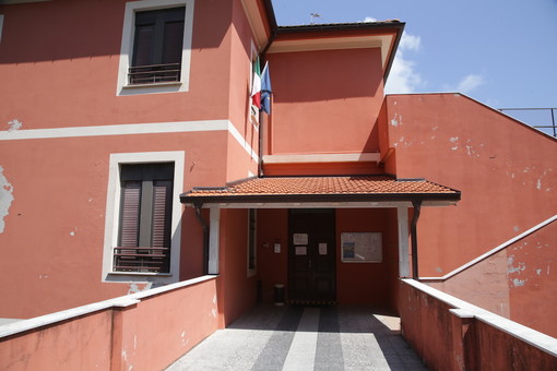 Taggia, guasto alle condotte fognarie: chiusa la scuola dell’infanzia Regina Margherita Taggia, guasto alle condotte fognarie: chiusa la scuola dell’infanzia Regina Margherita