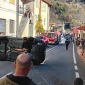 Pornassio, incidente sulla Statale 28 del Col di Nava: auto si ribalta, ferito un trentenne (Foto) Pornassio, incidente sulla Statale 28 del Col di Nava: auto si ribalta, ferito un trentenne (Foto)