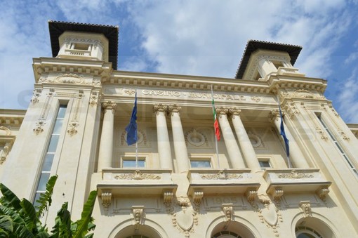 Sanremo: Residenze Anni Azzurri organizza presso il Teatro del Casinò un convegno dedicato all’anziano fragile