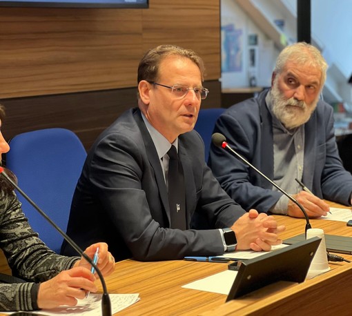 Demanio marittimo, Marco Scajola a ‘Balnearia 2025’: “Garanzie per un sistema sempre più fragile” Demanio marittimo, Marco Scajola a ‘Balnearia 2025’: “Garanzie per un sistema sempre più fragile”
