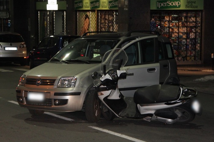 Sanremo: lieve incidente in via Pietro Agosti, 18enne portato in Ospedale