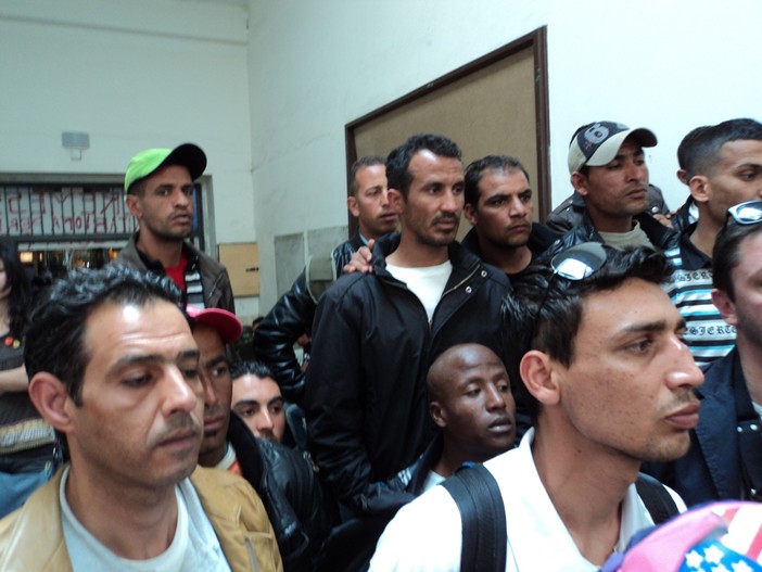 Ventimiglia: questione immigrati, lettore risponde a De Chicchis sulla questione del Centro Ventimiglia: questione immigrati, lettore risponde a De Chicchis sulla questione del Centro