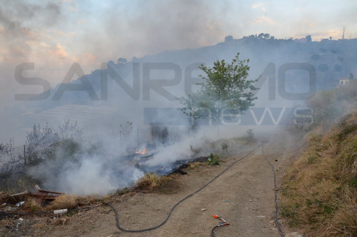 Grave pericolosità per gli incendi boschivi: sul sito del Comune il manifesto con le informazioni