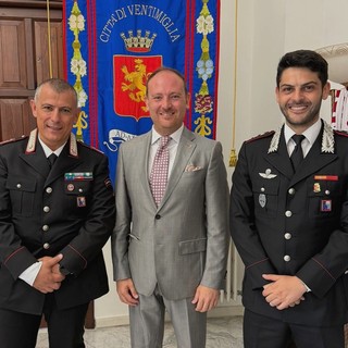 Il Sindaco di Muro incontra il nuovo comandante della Stazione Carabinieri di Ventimiglia Alta Il Sindaco di Muro incontra il nuovo comandante della Stazione Carabinieri di Ventimiglia Alta