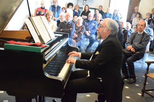 Bajardo: successo ieri per il concerto inaugurale del pianoforte Bösendorfer (foto)
