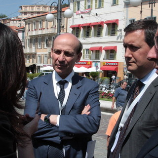 Sanremo: anche confindustria sostiene gli avvocati in protesta contro l'accorpamento del tribunale Sanremo: anche confindustria sostiene gli avvocati in protesta contro l'accorpamento del tribunale