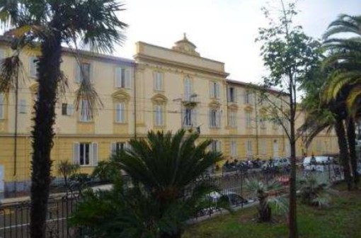 Sanremo: dopo le aule inagibili anche la scuola senza corrente, disagi continui alla 'Ruffini-Aicardi'