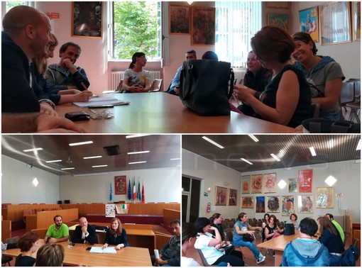 Ventimiglia Alta: l’Amministrazione partecipa al bando del MIUR per la costruzione della nuova scuola, oggi l’incontro con i genitori del centro storico