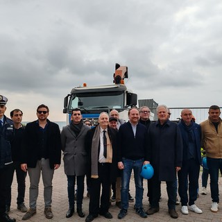 Ventimiglia, Di Muro: "Oggi iniziamo a costruire la passerella, promessa mantenuta" (Foto e video)