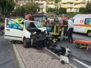 Sanremo, incidente in via San Francesco: conducente dell’Audi positivo all’alcoltest, ancora in ospedale uno dei feriti