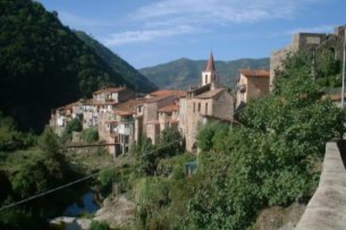 Isolabona: domenica prima il concerto celtico e poi musica con dj