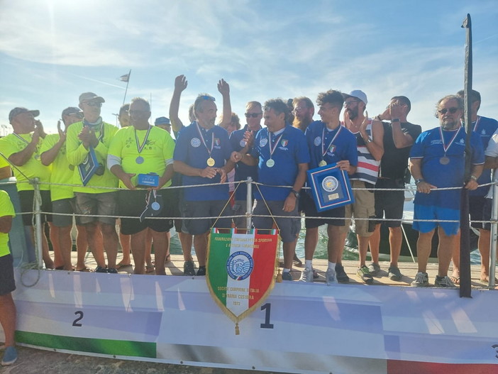 Imperia Fishing Club, neanche un anno di età ed è già Campione d’Italia (foto)