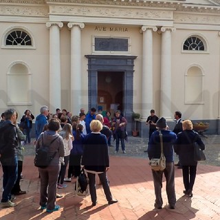 San Bartolomeo al Mare: città invasa dai partecipanti ad 'Invasioni digitali', visitati questa mattina i ruderi di una 'mansio' romana San Bartolomeo al Mare: città invasa dai partecipanti ad 'Invasioni digitali', visitati questa mattina i ruderi di una 'mansio' romana