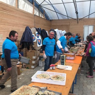 'Ineja c'è...', grande successo alla CMP Urban Trail anche per il volontariato (foto)