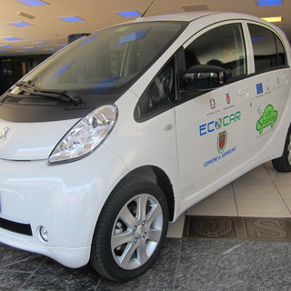 Servizio di 'Car Sharing' ad Imperia e Sanremo: oggi su Radio Onda Ligure intervista all'Assessore Barabino Servizio di 'Car Sharing' ad Imperia e Sanremo: oggi su Radio Onda Ligure intervista all'Assessore Barabino