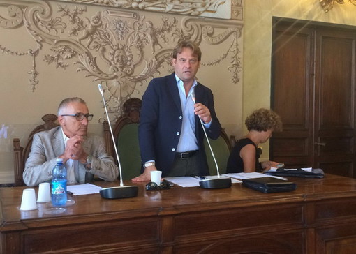 Chiavari: questa mattina primo incontro tra l'Assessore Scajola e i sindaci sulla direttiva Bolkestein