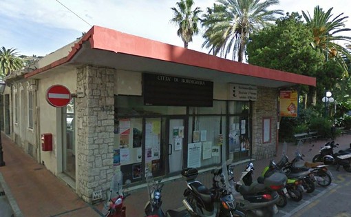 L’Ufficio IAT di Bordighera resta aperto tutti i giorni anche a settembre L’Ufficio IAT di Bordighera resta aperto tutti i giorni anche a settembre