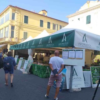 Il Premio Aromatica al bartender Andrea Benvegna: Lupi: "Erbe aromatiche alimentari, settore estremamente significativo e performante"