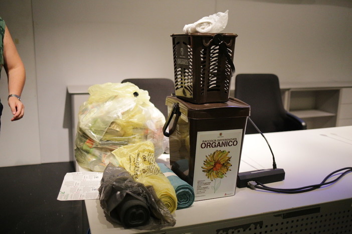 Sanremo: da lunedì al Palafiori la consegna dei kit per la nuova raccolta differenziata in centro città