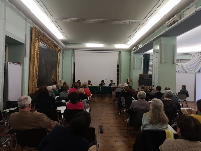 Sanremo: presentato "Il cuore tenace della lavanda", una conferenza con l'Università delle tre età