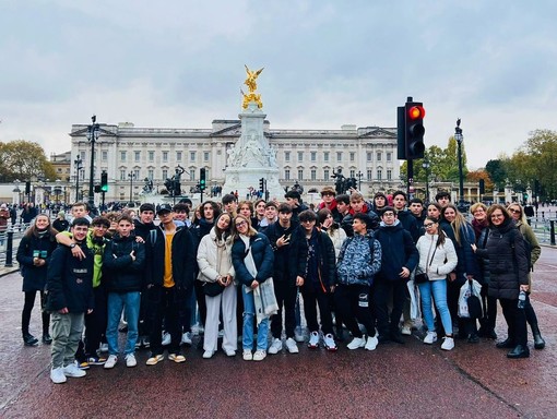 Gli alunni dell'Istituto Colombo  in trasferta a Winchester per studiare l'inglese