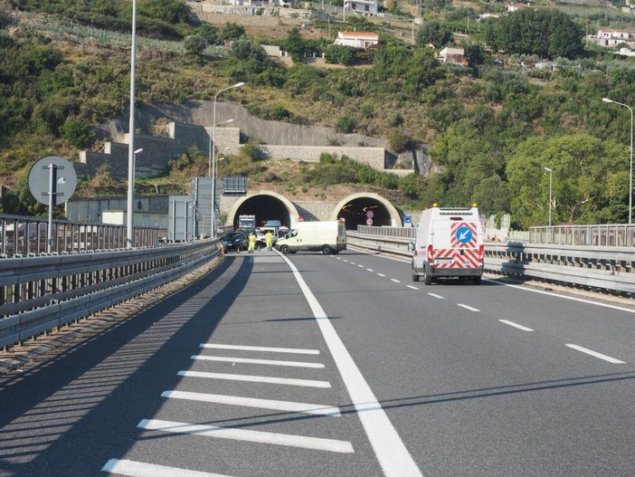 Lavori all'interno della galleria 'Villetta' sull'Aurelia Bis: chiusura nella notte tra lunedì e martedì