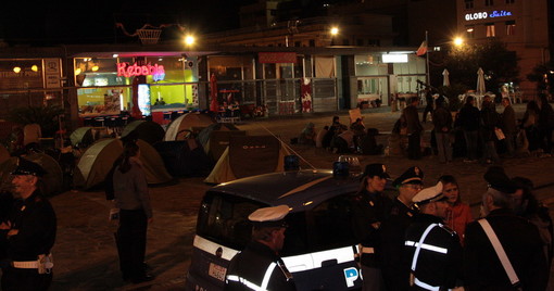 A Sanremo tappa degli 'indignados' per la marcia Nizza-Atene: protesta sì, ma non in piazza Colombo