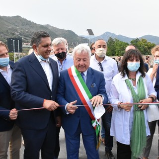 Ventimiglia: dopo sei anni la frazione di Bevera ha il suo nuovo ponte ed esce dall'isolamento (Foto e Video)