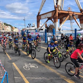 Imperia in bicicletta, l'edizione del Centenario "battezza" la Ciclabile
