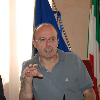 Caso Rivieracqua, Capacci punta il dito contro Taggia e Sanremo: “Se Rivieracqua non va avanti è colpa di Imperia? Ma fatemi il piacere!”